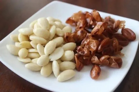 تصویر 2 از فروش بادام درختی پوست نازک + قیمت خرید به صرفه